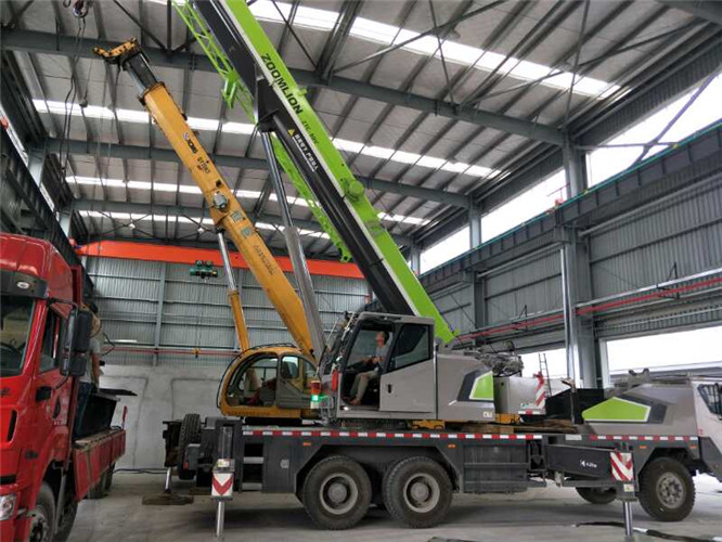 江源区高空车出租需要注意哪些安全事项？